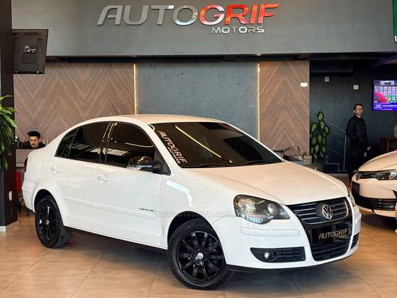 VOLKSWAGEN POLO SEDAN 1.6 MI COMFORTLINE 8V FLEX 4P MANUAL VOLKSWAGEN POLO SEDAN 1.6 MI COMFORTLINE 8V FLEX 4P MANUAL